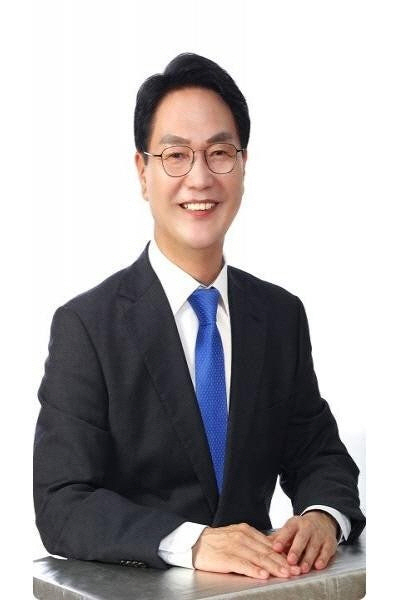 심덕섭