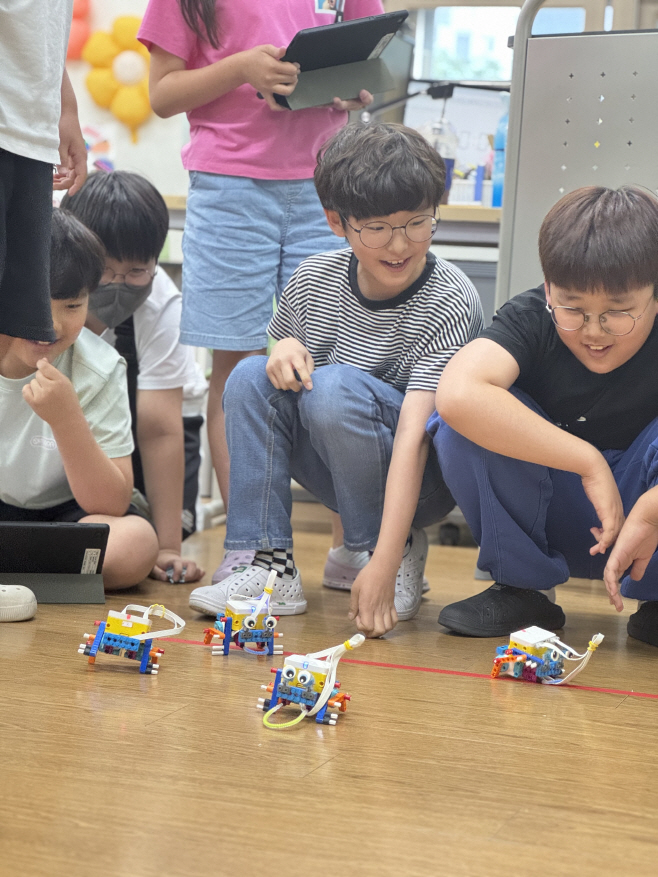 [0530 보도자료]레고 로봇 코딩 마스터, 의정부 공유학교로 확산 사진2