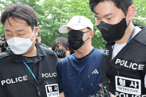 지하철 5호선 방화범 영장실질심사<YONHAP NO-2328>