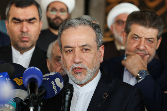 LEBANON-IRAN/FM <YONHAP NO-0329> (REUTERS)