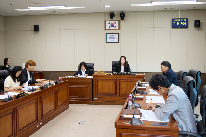 의회운영위원회