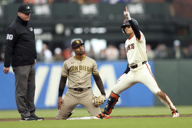 Padres Giants Baseball <YONHAP NO-3039> (AP)