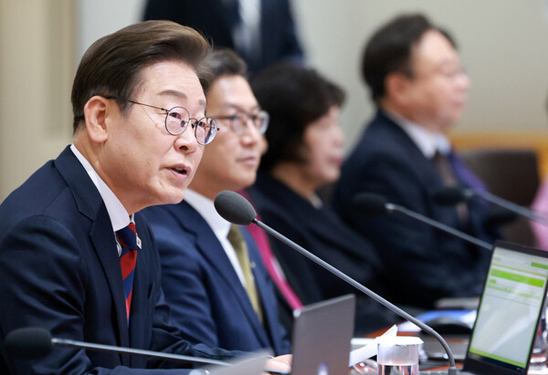 이재명 대통령 국무회의 발언<YONHAP NO-2479>
