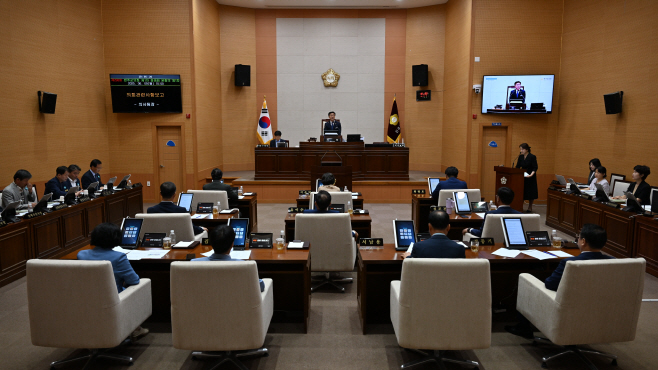 완주군의회 16일간의 일정으로 제293회 제1차 정례회 개회 (2)