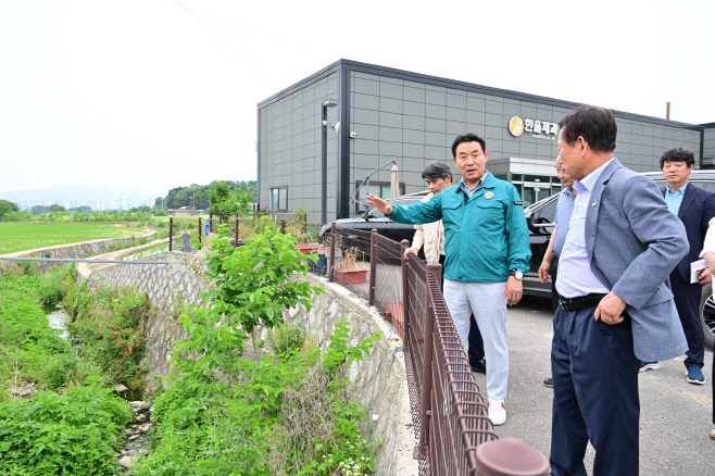1-2 백영현 포천시장, 기업 현장 방문…애로사항 청취로 ‘소통 행정’