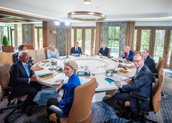 CANADA-G7-SUMMIT-DIPLOMACY