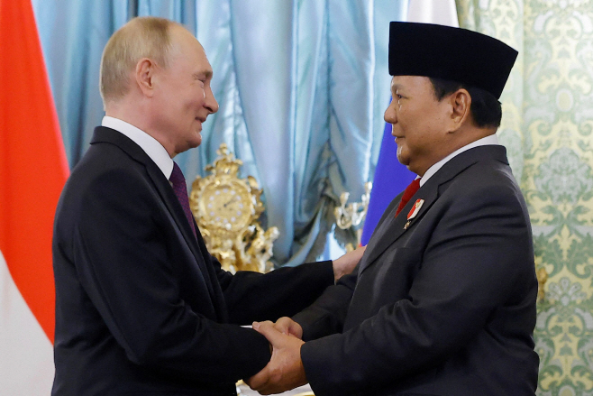 FILES-RUSSIA-INDONESIA-POLITICS-DIPLOMACY <YONHAP NO-4745> (AFP)