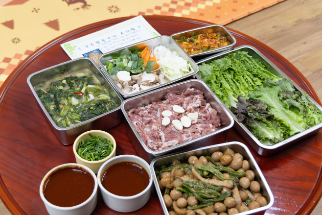 1. 청양군, 경로당에 ‘건강한 한끼’ 전달! (2)