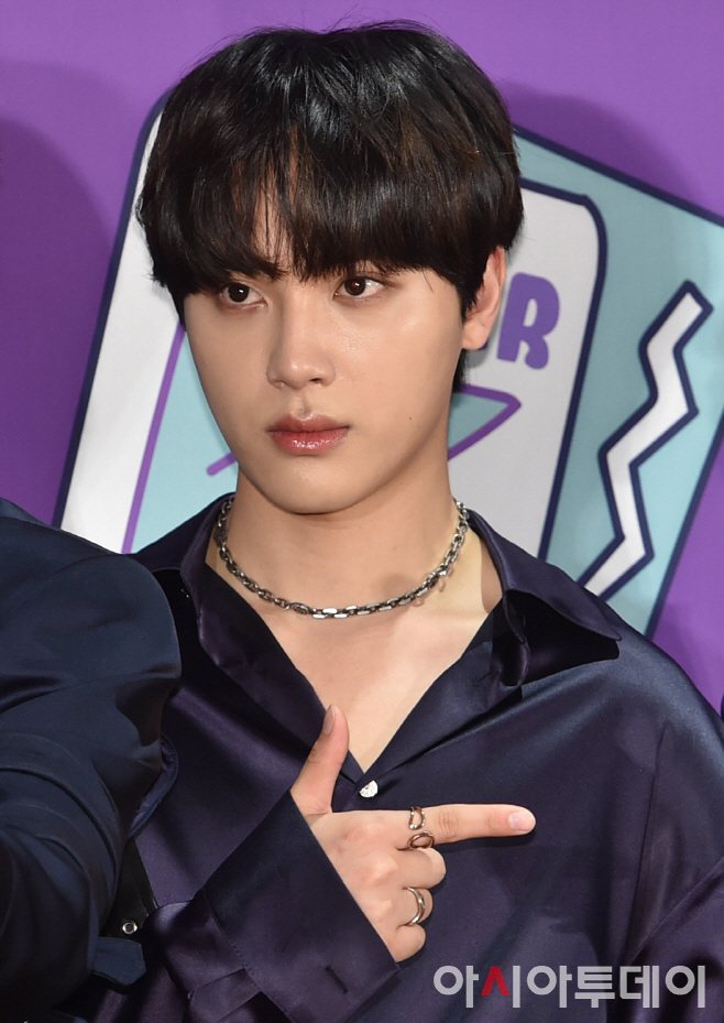 '<b>사생활 논란</b>' <b>주학년</b>, 더보이즈 탈퇴·전속계약 해지