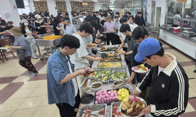 강원대 삼척캠퍼스 보도자료 1000원 뷔페