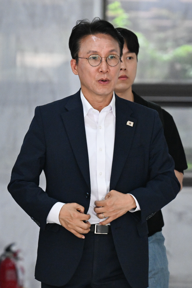 김민석 총리 후보자, 발달장애인 일자리 현장 간담회