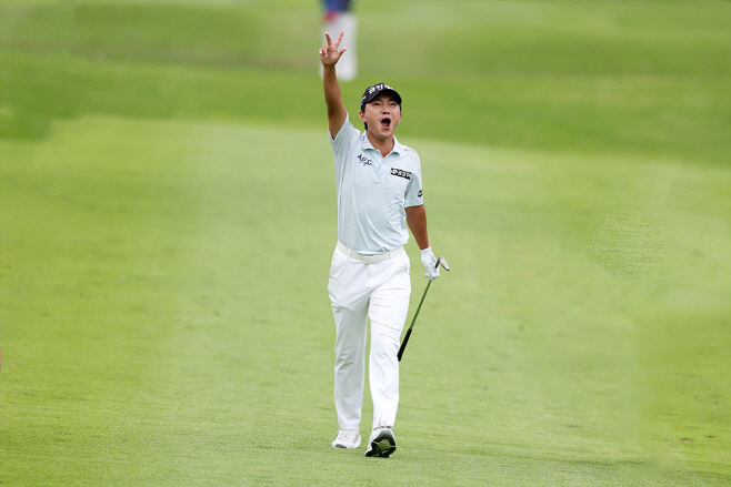 옥태훈, KPGA 데뷔 후 첫 우승