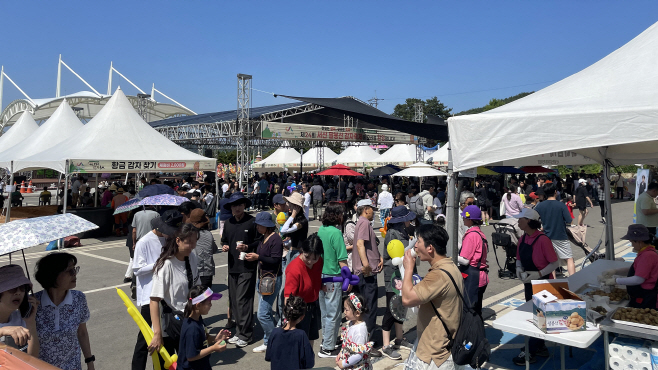 서산 팔봉산 감자축제 성료...‘3만 6천여 명 방문’
