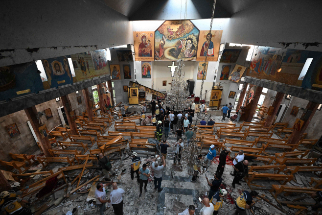 SYRIA-CONFLICT-BLAST-CHURCH <YONHAP NO-2217> (AFP)