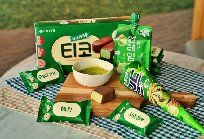 사진1_롯데웰푸드 말차맛 빙과 신제품 3종 연출 이미지