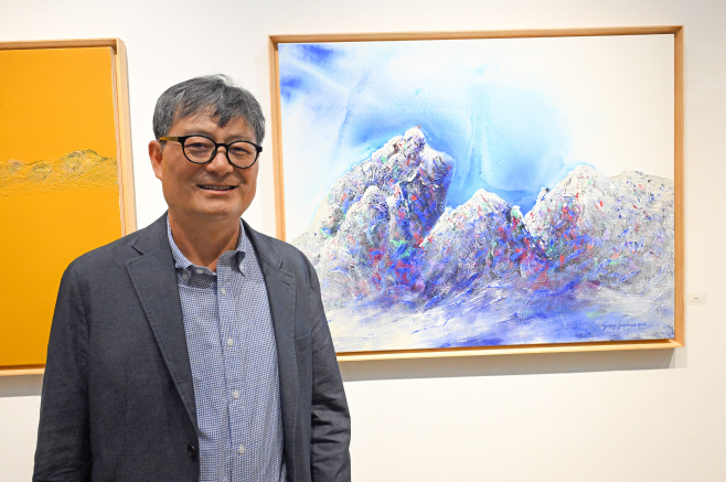송수근 첫 개인전 인터뷰