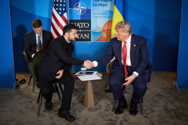 NATO-SUMMIT/TRUMP-ZELENSKIY