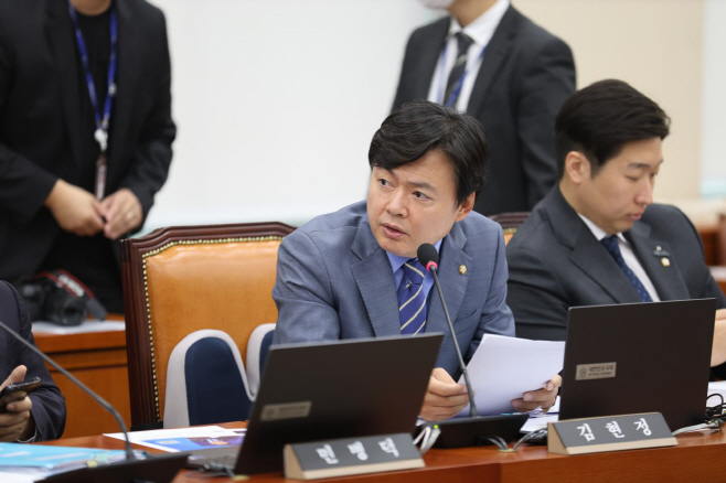 김현정 더불어민주당 대변인 임우섭 기자