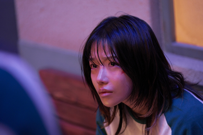still_01