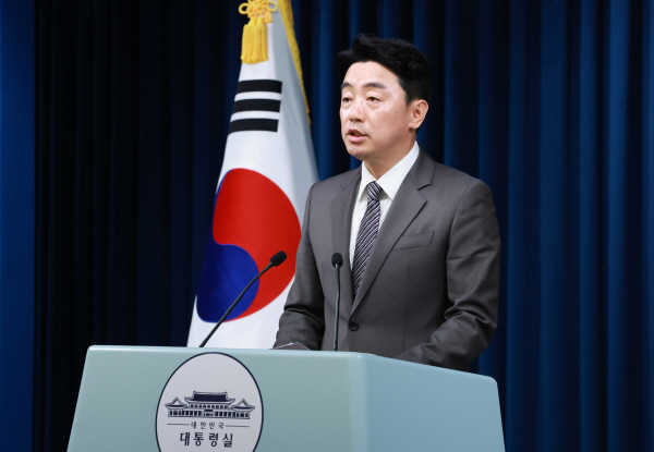 강훈식
