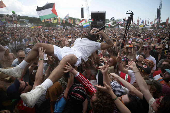 BRITAIN-MUSIC-FESTIVAL <YONHAP NO-3485> (AFP)