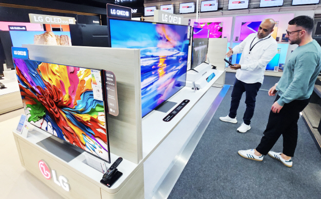 ‘가전 성수기’ 발목 잡은 TV… LG전자, 상반기 실적 온도차 불가피