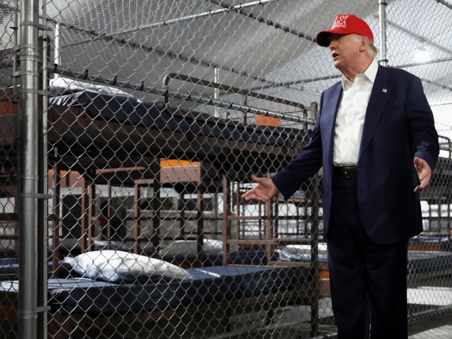 USA-TRUMP/ <YONHAP NO-2005> (REUTERS)