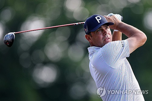 게리 우들런드가 티샷을 날리고 있다. AFP 연합뉴스