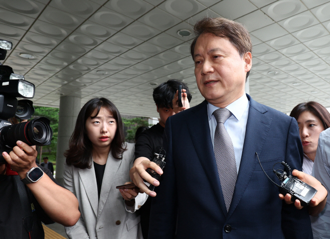 김주현 전 민정수석 내란특검 출석<YONHAP NO-2136>