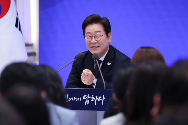 이재명 대통령, 취임 30일 기자회견