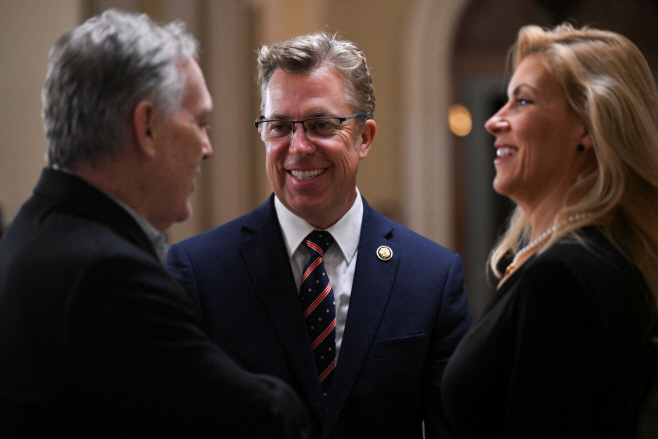 USA-CONGRESS/TAX <YONHAP NO-4576> (REUTERS)