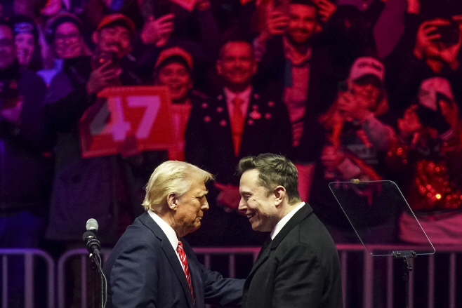 (FILE) USA POLITICS PARTIES MUSK
