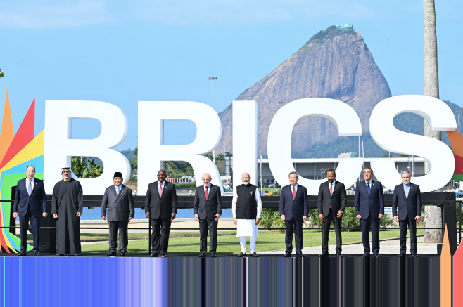 BRAZIL-RIO DE JANEIRO-CHINA-LI QIAN... <YONHAP NO-2334> (XINHUA)