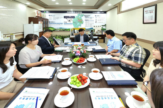 1-1.가운데부군수_0707 제32대 석욱희 함안부군수_읍면 방문으로 군민과의 소통 시작