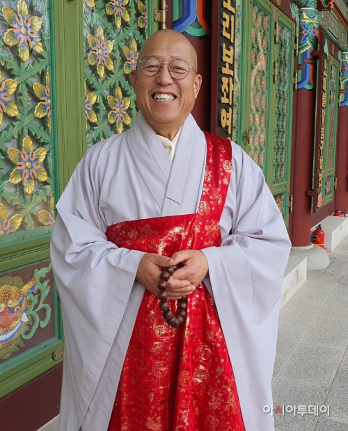 태고종 용궁사 주지 능해스님