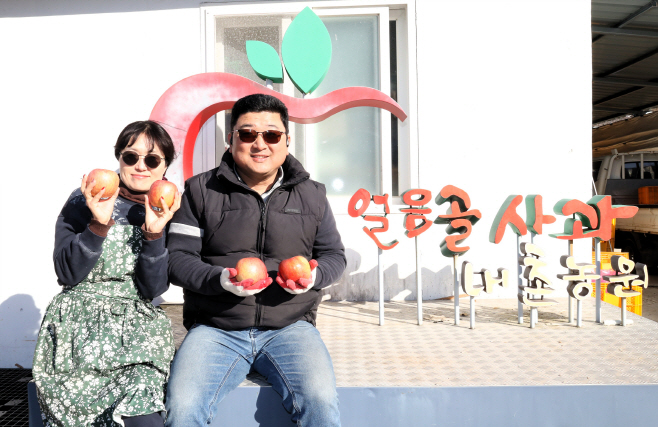 0708 경남농협, 7월 ‘이달의 새농민상’ 2부부 선정(사진)(1)
