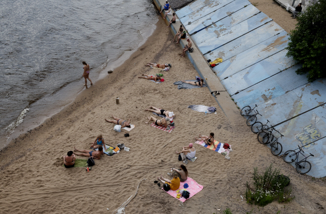 RUSSIA WEATHER <YONHAP NO-1547> (EPA)