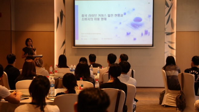 [사진3] 롯데홈쇼핑, 글로벌 현장 실습으로 미래 인재 키운다!
