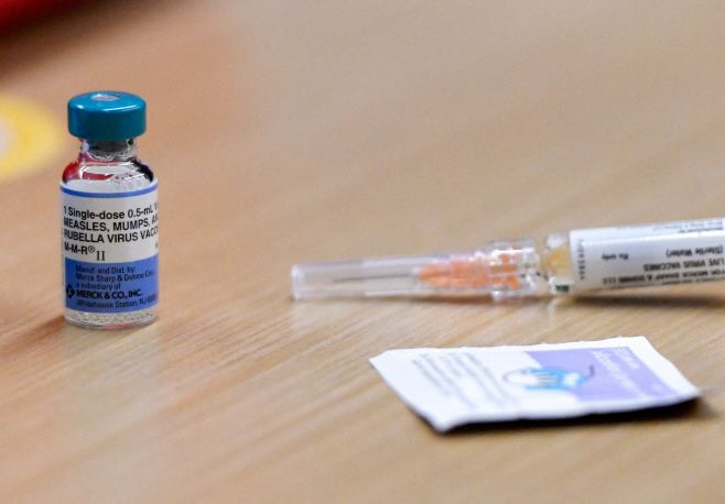 USA-HEALTH/KENNEDY-CONFLICTS <YONHAP NO-1811> (REUTERS)