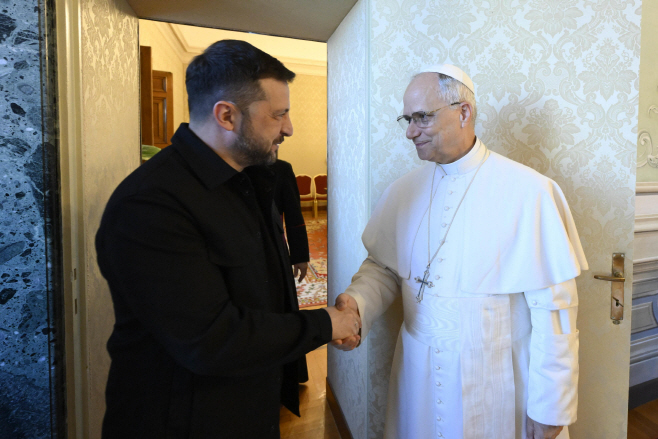ITALY POPE UKRAINE DIPLOMACY <YONHAP NO-5983> (EPA)