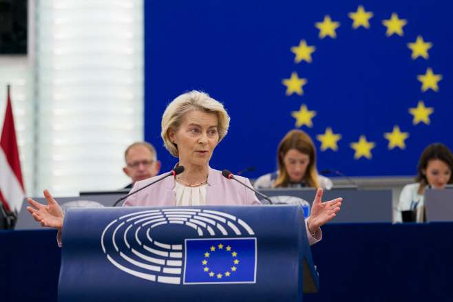 FILES-FRANCE-EU-POLITICS-PARLIAMENT