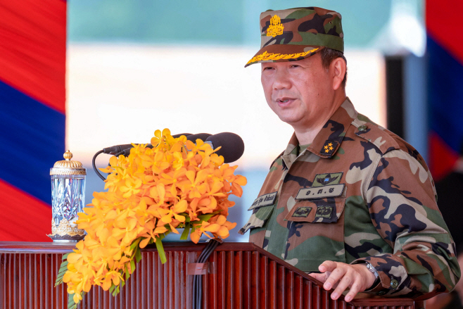 CAMBODIA-MILITARY-CONSCRIPTION <YONHAP NO-6867> (AFP)