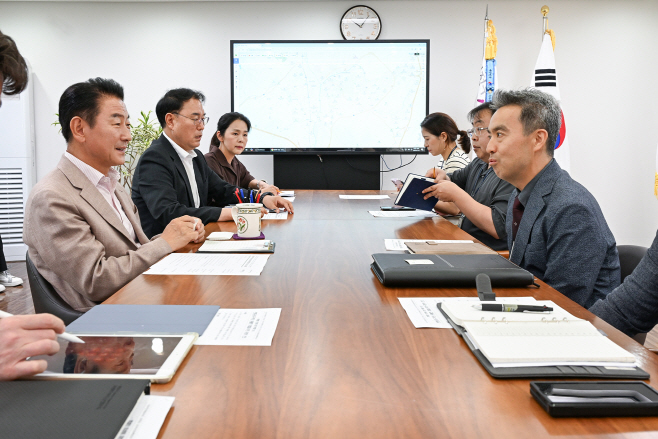 공여지개발과