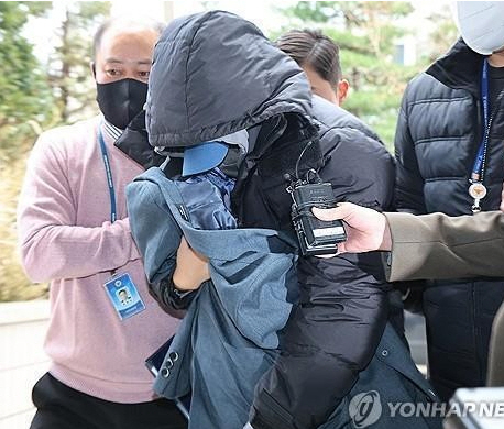 이선균