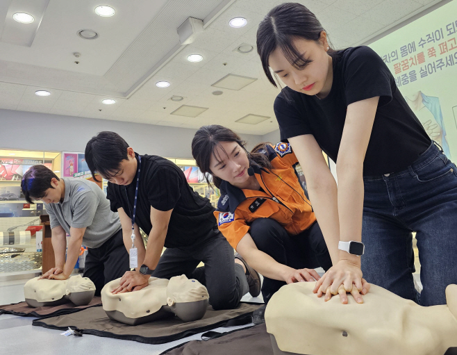 KCC 직원 심폐소생술(CPR) 등 응급처치 교육