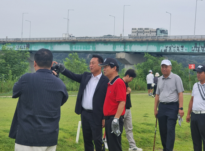 강원 화천군수 오학 파크골프장 벤치마킹 방문