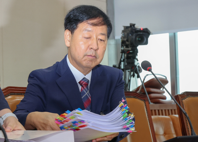 인사청문회 출석한 구윤철 기재부 장관 후보자<YONHAP NO-3552>