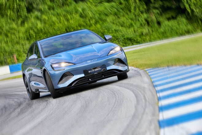 BYD SEAL MEDIA TRACK DAY (5)