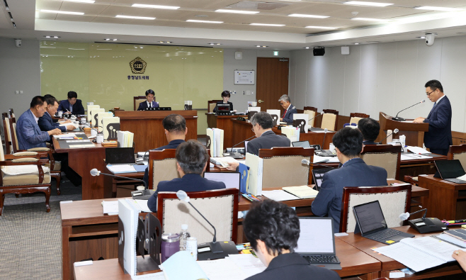 도의회 교육위원회, AI 인성교육 강화 위한 교육환경 혁