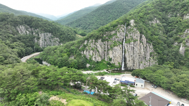 250718보도자료(청송에서 보내는 시원한 여름 휴가)-얼음골